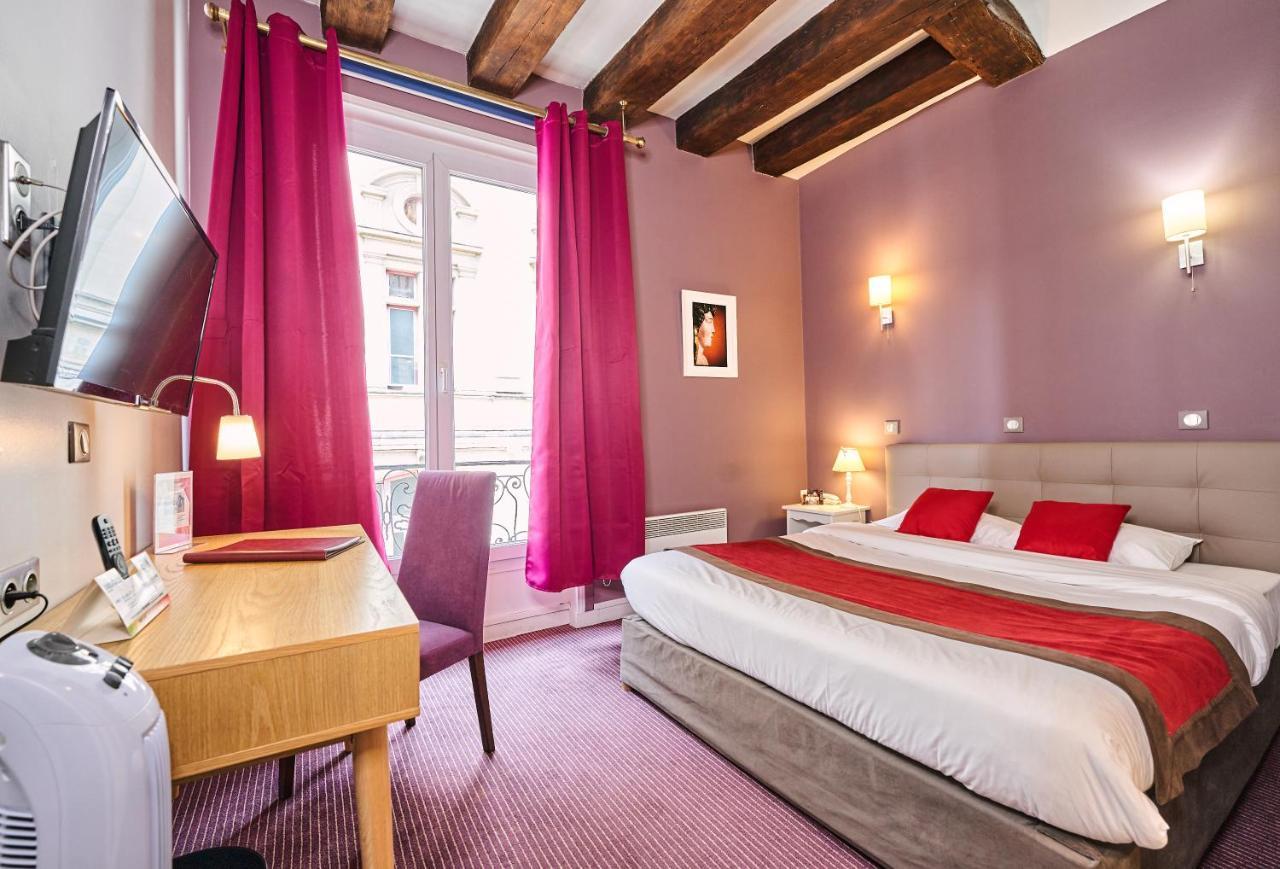 Logis Hotel Du Theatre Tours Exterior photo